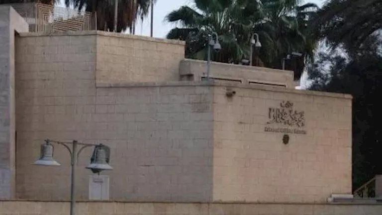 الإثنين.. افتتاح معرضي "رحلة حياة" و"جانب آخر من الأشياء" بمركز محمود مختار