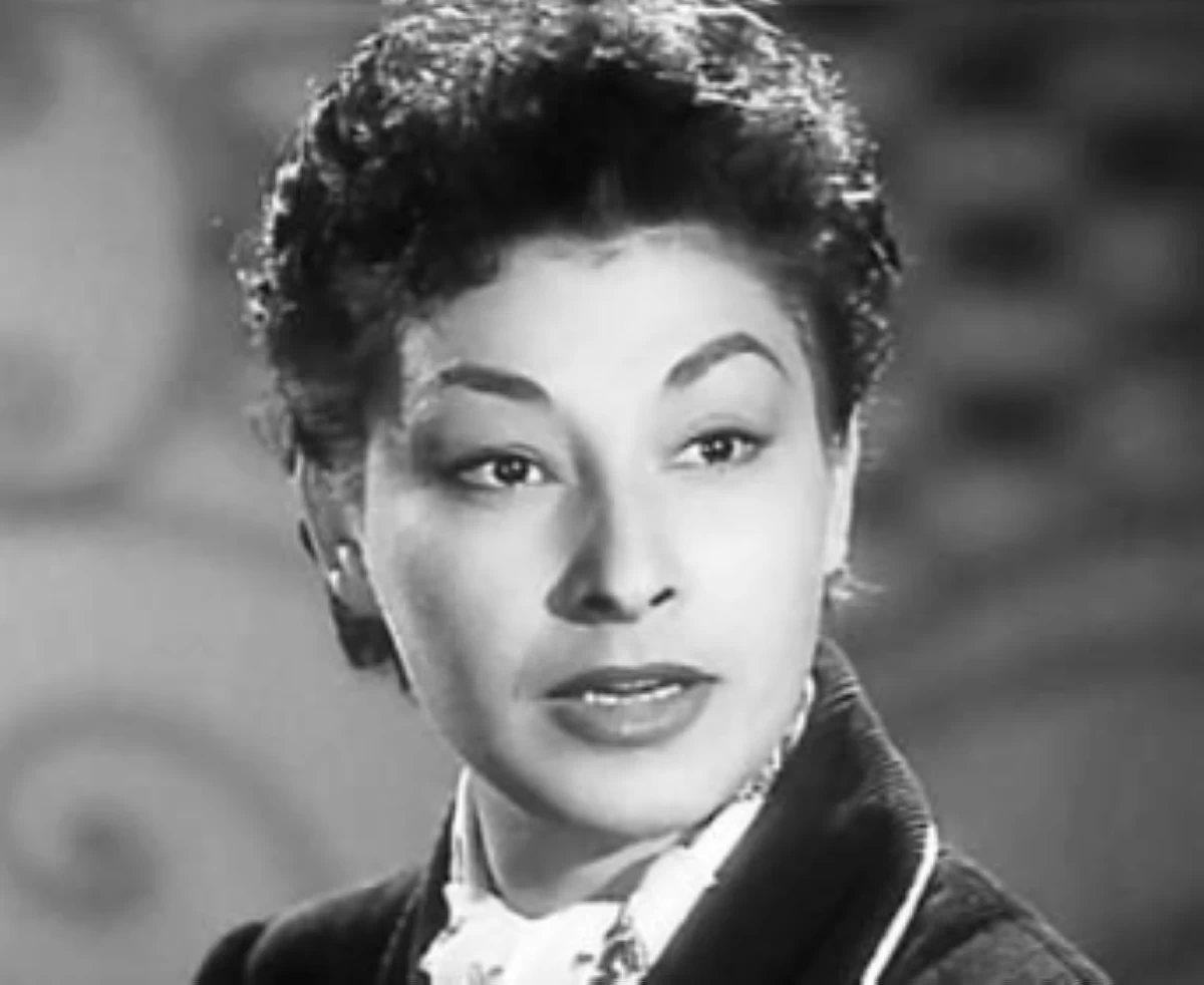 في ذكرى ميلادها.. لولا صدقي فتاة السينما المدللة وصاحبة الزيجات التسع
