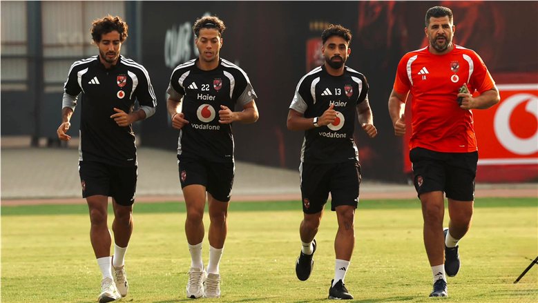 مفاجآت عموتة.. التشكيل المتوقع للأهلي أمام بترول أسيوط قبل قمة الزمالك