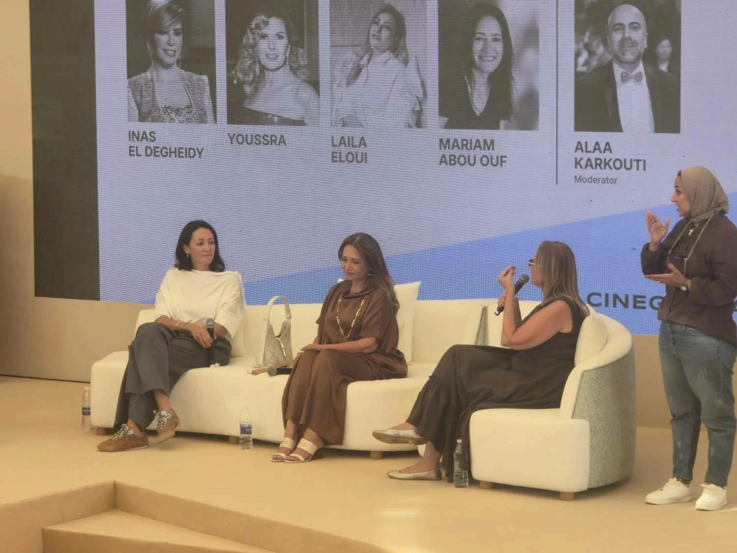 «ليس كل ما يحدث في التصوير يحكى».. مخرج يعلق على جدل تصريحات الفنانات في مهرجان الجونة