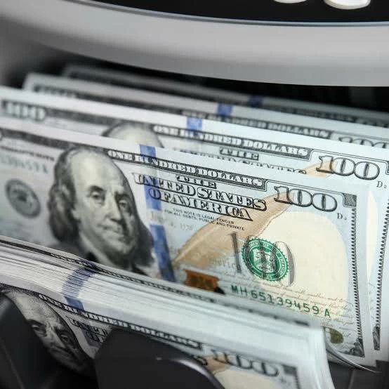 رغم دخول الأموال الساخنة.. ارتفاع سعر الدولار مقابل الجنيه خلال أسبوع