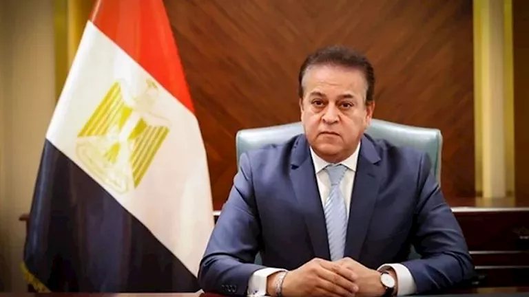 وزير الصحة يكشف تفاصيل حزمة تطوير القطاع.. زيادة مالية وسيارات إسعاف