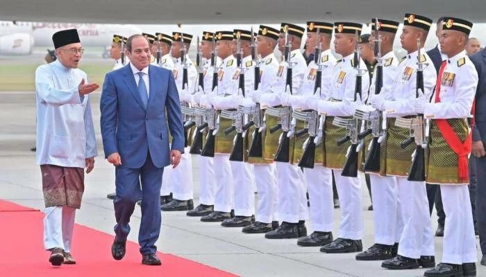 سامية جمال تتصدر التريند بعد مزحة رئيس وزراء ماليزيا مع الرئيس السيسي.. ما القصة؟