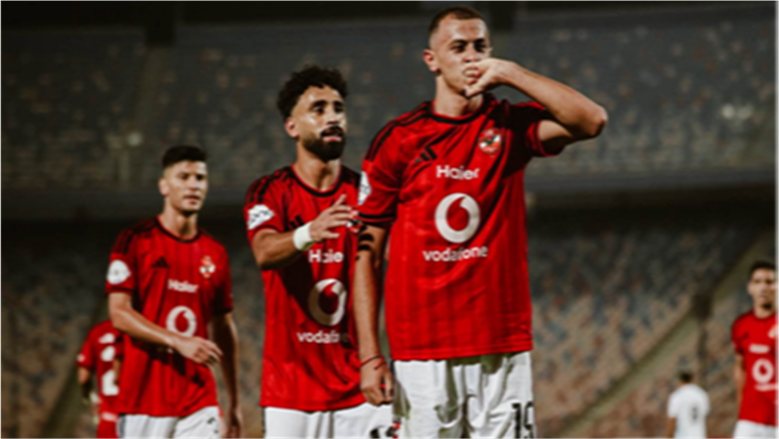 الأهلي يكتسح كيتارا ويتأهل لمجموعات الكونفيدرالية