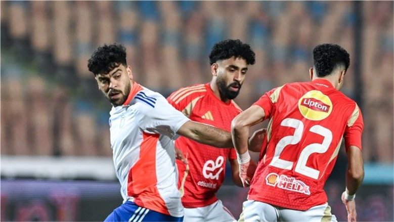 الأهلى يجهز 3 بدائل دفاعية فى مباراة القمة: «رضا وهانى ودارى»