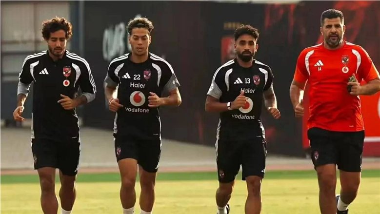 الأهلي بالزي الأسود أمام كيتارا الأوغندي في الكونفيدرالية