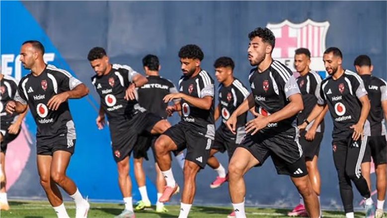 الأهلي يمنح لاعبيه راحة قبل السفر إلى أوغندا استعدادًا لمواجهة كيتارا