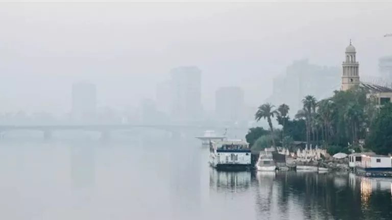 الأرصاد تحذر من الشبورة والأمطار الرعدية.. تفاصيل طقس الجمعة
