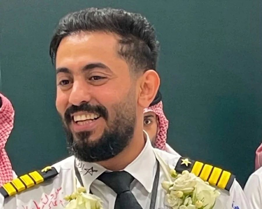 الكابتن الشهيد حمود الكلثمي.. طيار سعودي رحل في قمرة القيادة بعد اعتداء غادر