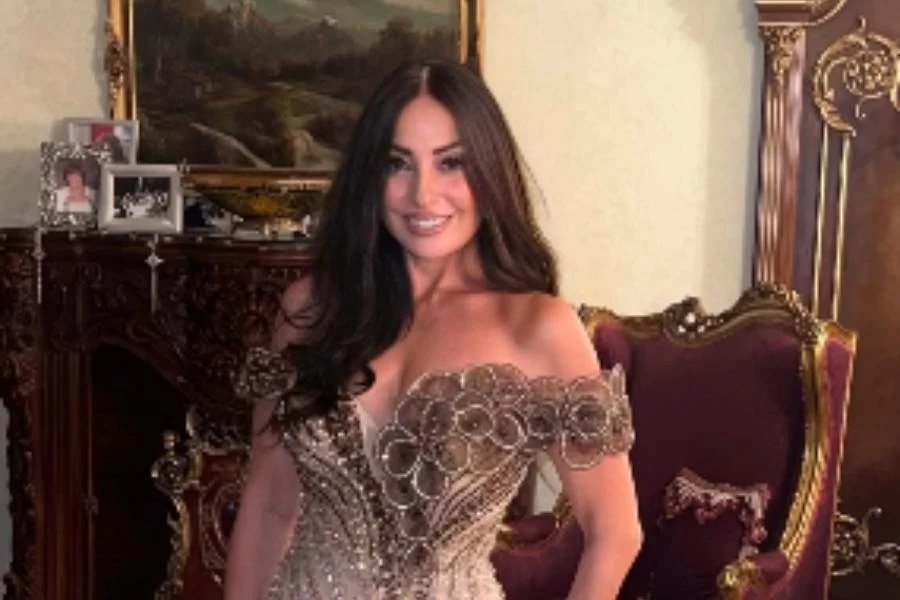 نرمين الفقي تتصدر التريند بإطلالتها في حفل زفاف ابنة المخرجة شيرين عادل (صور)