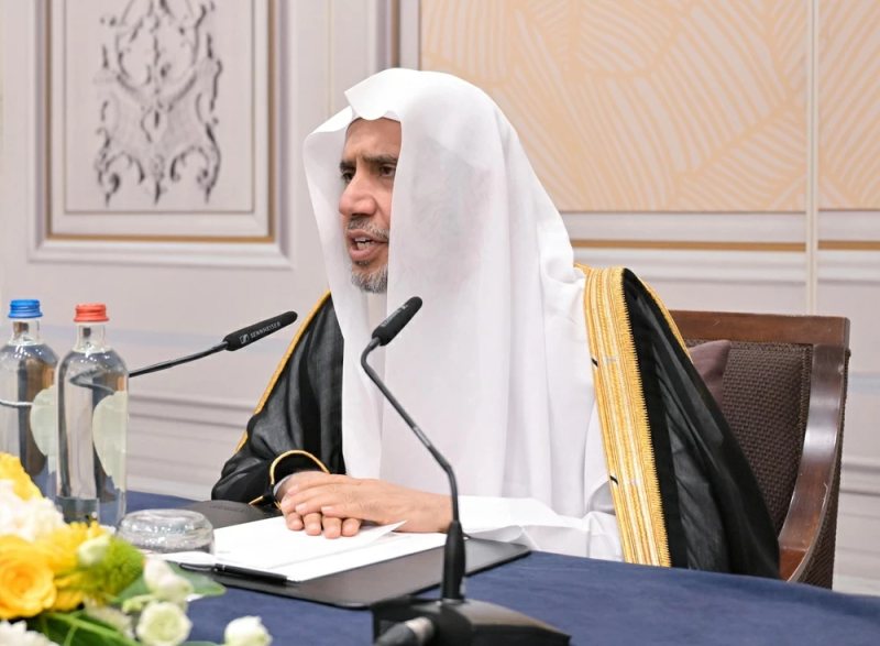 العيسى يلتقي قيادات المكون الإسلامي في بلجيكا
