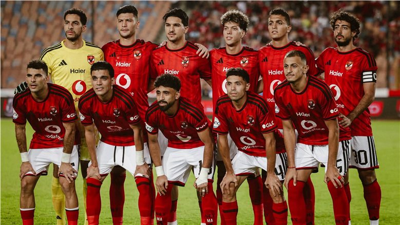 الأهلي يقترب من حسم صفقة دفاعية أجنبية في يناير.. وتدعيم الوسط على الطاولة