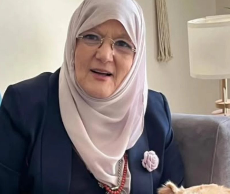 شمس البارودي توجه رسالة بشأن التعليقات المسيئة عبر مواقع التواصل الاجتماعي