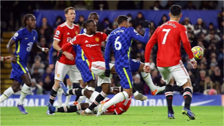 روجرز يقود هجوم تشيلسي أمام مانشستر يونايتد في الدوري الإنجليزي