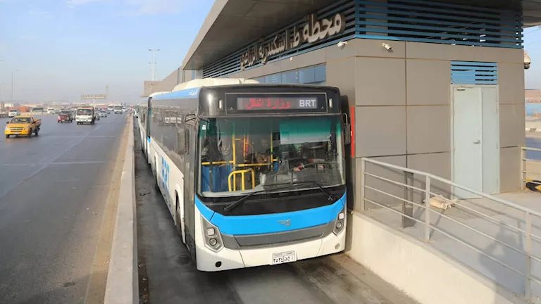 بعد 4 حوادث.. ماذا يحدث حول مسار الأتوبيس الترددي؟