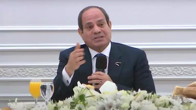 السيسي: حماية الوطن مسؤولية مشتركة تبدأ من الأسرة المصرية