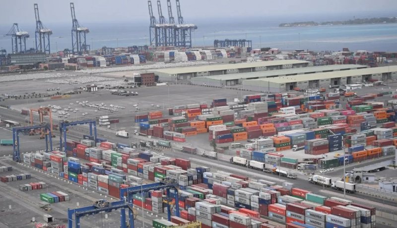 الصادرات السعودية غير النفطية تنمو 8.5%.. وميناء جدة يتصدر حركة التجارة