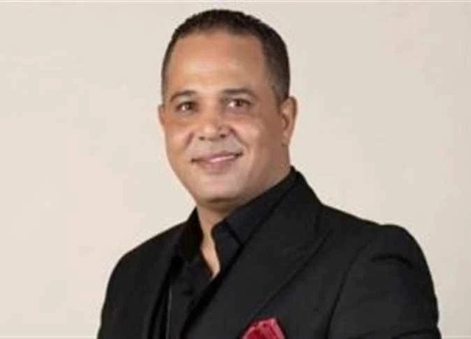 «بعتلي إيجار 3 شهور وأكل».. فتاة تروي موقفًا إنسانيًا للفنان الراحل مصطفى درويش