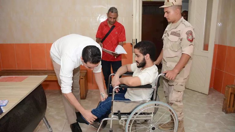 إدارة التجنيد والتعبئة تقدم تيسيرات لذوي الهمم وكبار السن بـ3 محافظات
